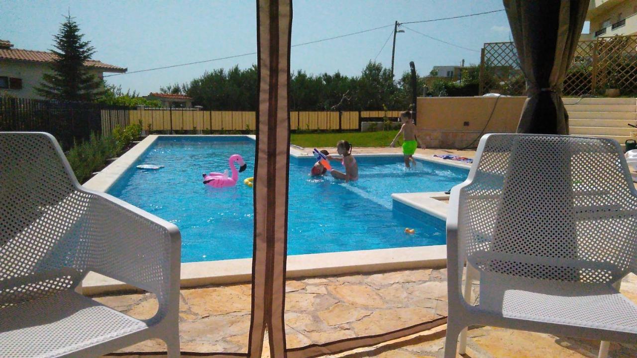 Villa Mater - Luxuriously Equipped Villa With A 15M Long Swimming Pool Žrnovnica Extérieur photo